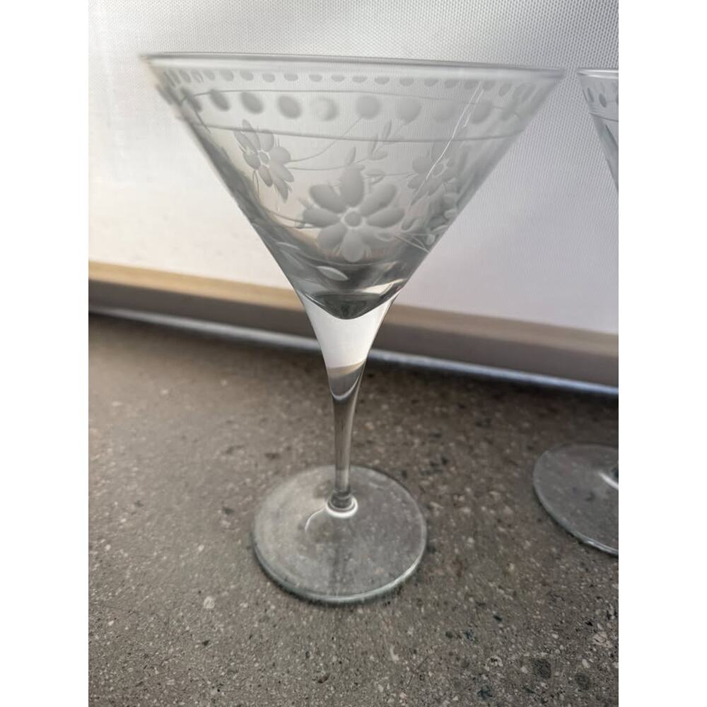 Williams Sonoma Vintage Etched Crystal Martini Glasses Elegant Barware Set of 2 - Picture 6 of 7